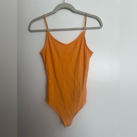 H&M Orange Kids One Piece Bodysuit - Picture 1 of 3